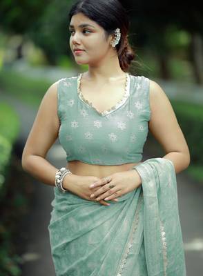 paisle print chiffon saree with unstitched blouse piece (teal) 3
