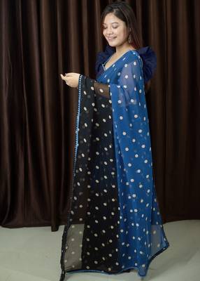 polka print georgette saree with unstitched blouse piece (grey) 3