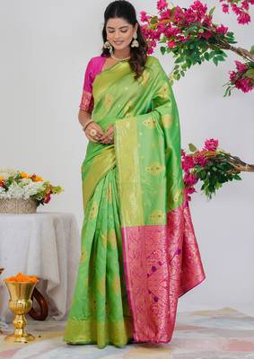 Subham woven design silk blend saree with unstitched blouse piece (green) 3