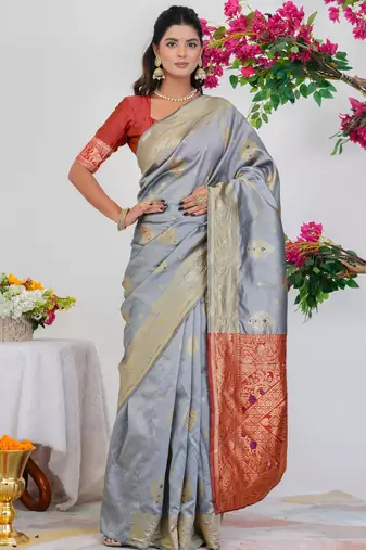 Subham woven design silk blend saree with unstitched blouse piece (grey)