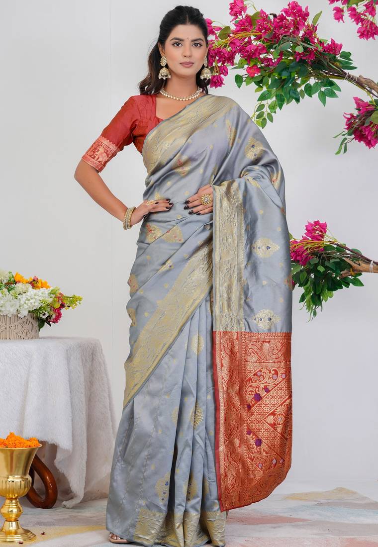 Subham woven design silk blend saree with unstitched blouse piece (grey)