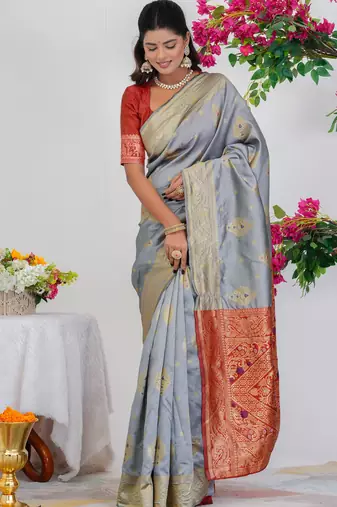Subham woven design silk blend saree with unstitched blouse piece (grey)