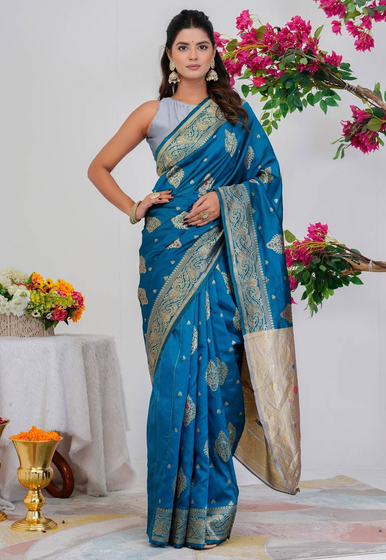 Subham woven design silk blend saree with unstitched blouse piece (turquoise)