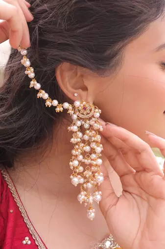 Tarangini timeless pachi kundan-pearl earchain
