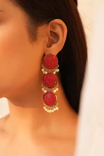 red monalisa stone drop earrings