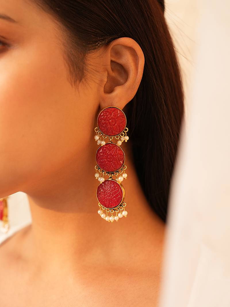 red monalisa stone drop earrings