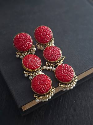 red monalisa stone drop earrings 4