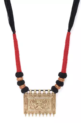 Gold-toned  red gold plated necklace