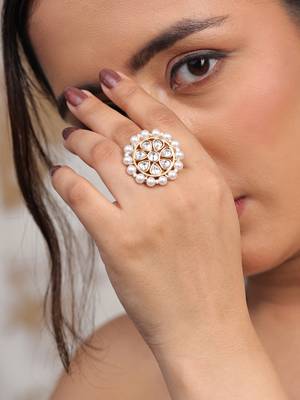 Royal glow kundan pearl ring 4
