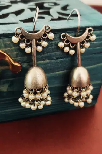 Silver-plated crescent hook drop earrings