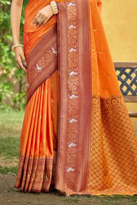 green soft silk blend woven work traditional saree 3