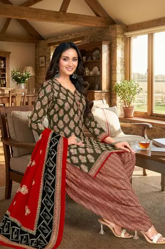 Multicolor  color crepe silk printed women unstitched dress material