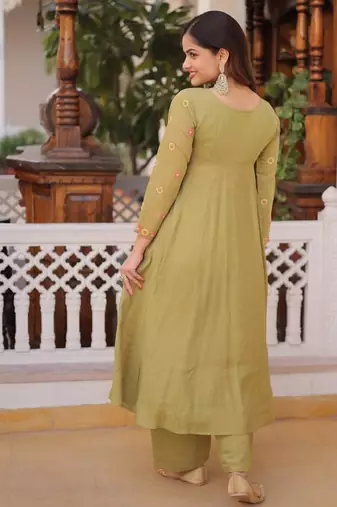 Light green zari & sequins embroidered work silk blend stitched kurta