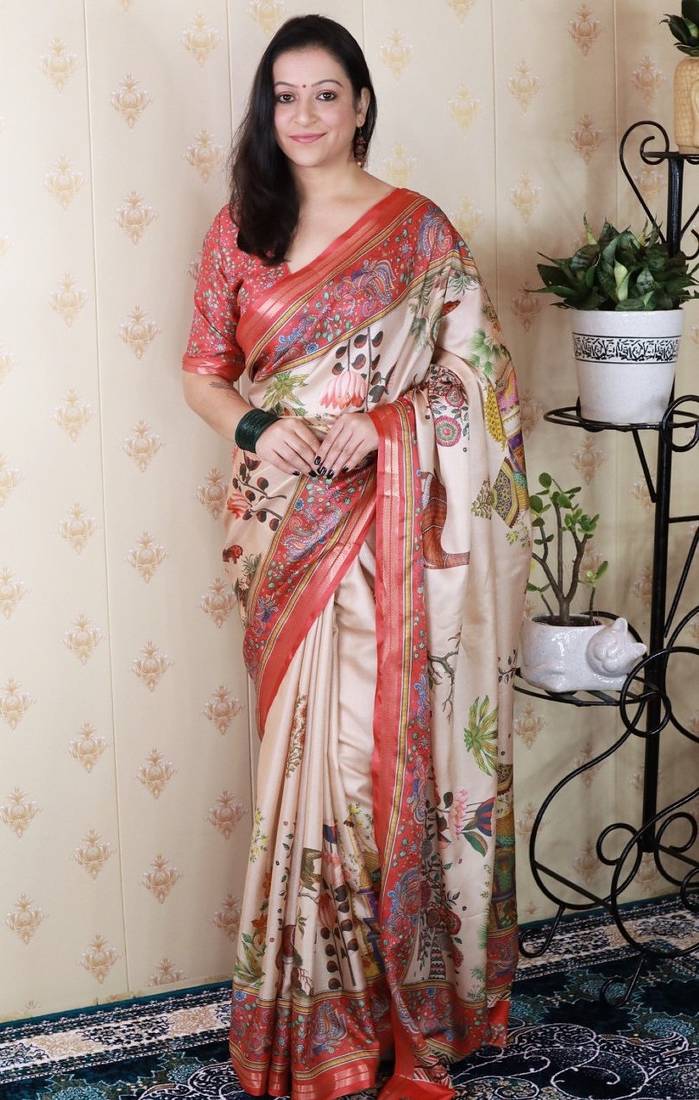 Beige tussar silk kalamkari print zari woven border saree with contrast blouse piece
