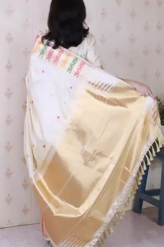 Off white soft silk floral meenakari zari weaving saree with matching blouse piece