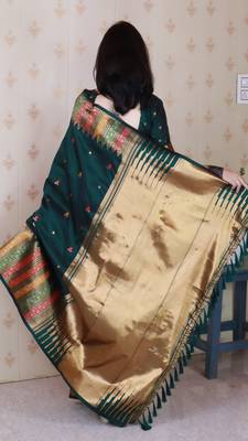 Green soft silk floral meenakari zari weaving saree with matching blouse piece 2