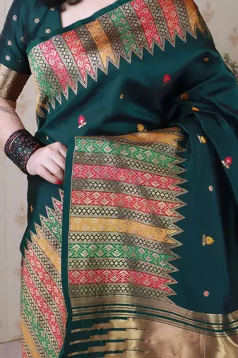 Green soft silk floral meenakari zari weaving saree with matching blouse piece