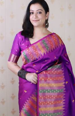 Purple soft silk floral meenakari zari weaving saree with matching blouse piece 5