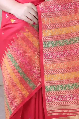 Red soft silk floral meenakari zari weaving saree with matching blouse piece