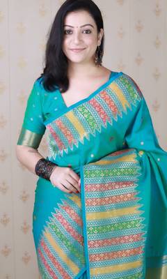 Blue soft silk floral meenakari zari weaving saree with matching blouse piece 5