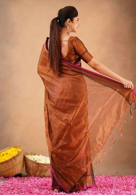 Golden fancy cotton handloom saree with blouse piece for women 2