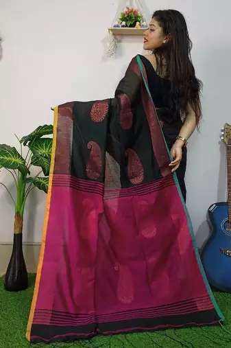 Black & pink fancy cotton handloom saree with blouse piece for women
