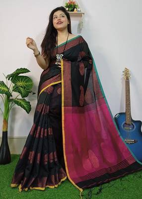 Black & pink fancy cotton handloom saree with blouse piece for women 3