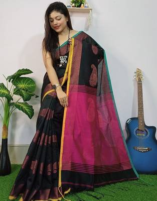 Black & pink fancy cotton handloom saree with blouse piece for women 4