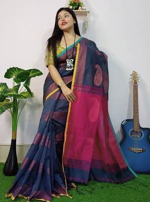 Blue & pink fancy cotton handloom saree with blouse piece for women 3