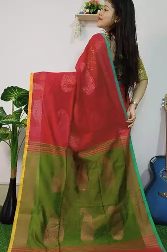 Red & green fancy cotton handloom saree with blouse piece for women