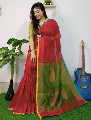 Red & green fancy cotton handloom saree with blouse piece for women 4