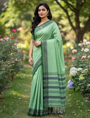 Green fancy cotton handloom saree with blouse piece for women 2
