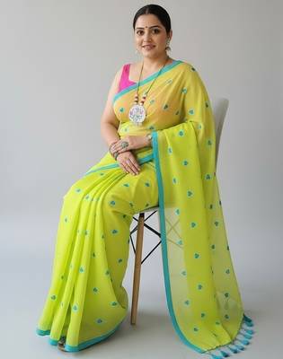 Green fancy cotton handloom saree with blouse piece for women 3