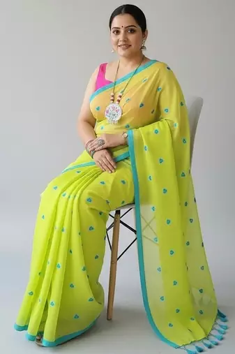 Green fancy cotton handloom saree with blouse piece for women