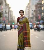 Green fancy cotton handloom saree with blouse piece for women