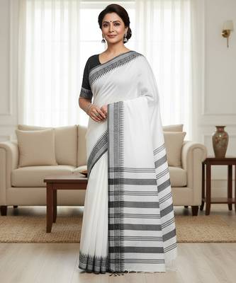 White fancy cotton handloom saree with blouse piece for women 5