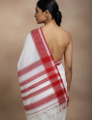 White & red fancy cotton handloom saree with blouse piece for women 5