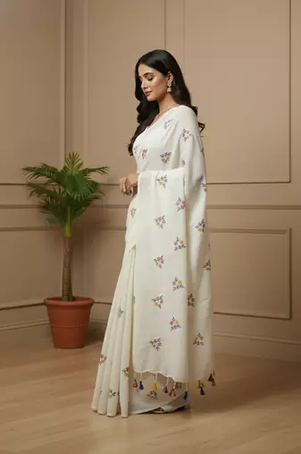 White fancy cotton handloom saree with blouse piece for women