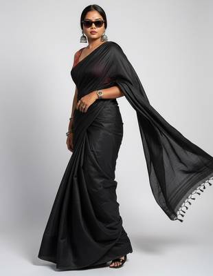 Black fancy cotton handloom saree with blouse piece for women 5
