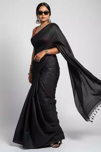 Black fancy cotton handloom saree with blouse piece for women