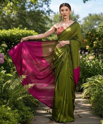 Dark green & rani fancy cotton handloom saree with blouse piece for women 4