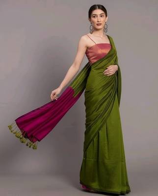Dark green & rani fancy cotton handloom saree with blouse piece for women 5