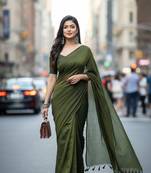 Green fancy cotton handloom saree with blouse piece for women
