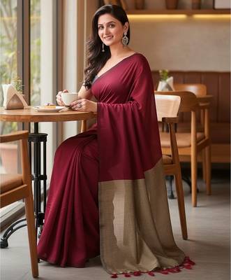 Maroon & golden fancy cotton handloom saree with blouse piece for women 2