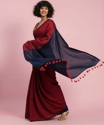 Red & black fancy cotton handloom saree with blouse piece for women 4