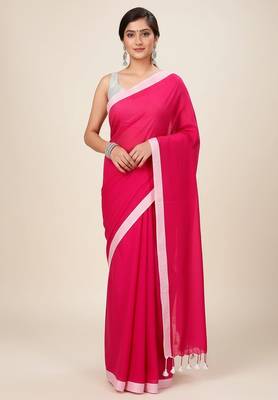 White & rani fancy cotton handloom saree with blouse piece for women 4