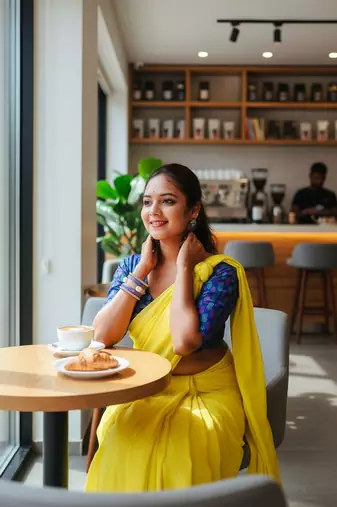 Yellow fancy cotton handloom saree with blouse piece for women