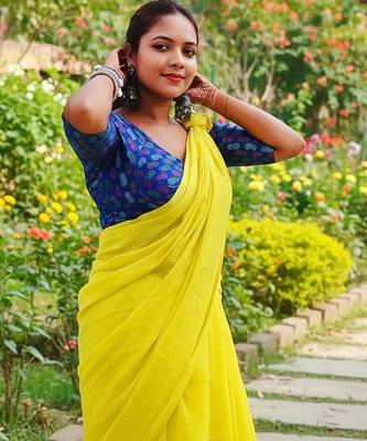 Yellow fancy cotton handloom saree with blouse piece for women 3