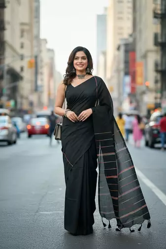 Black fancy cotton handloom saree with blouse piece for women