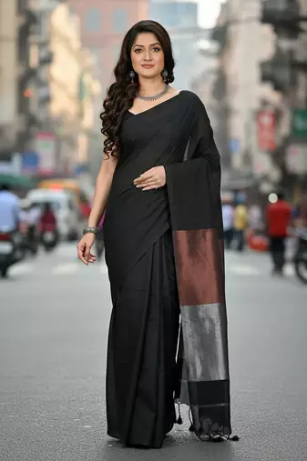 Black fancy cotton handloom saree with blouse piece for women